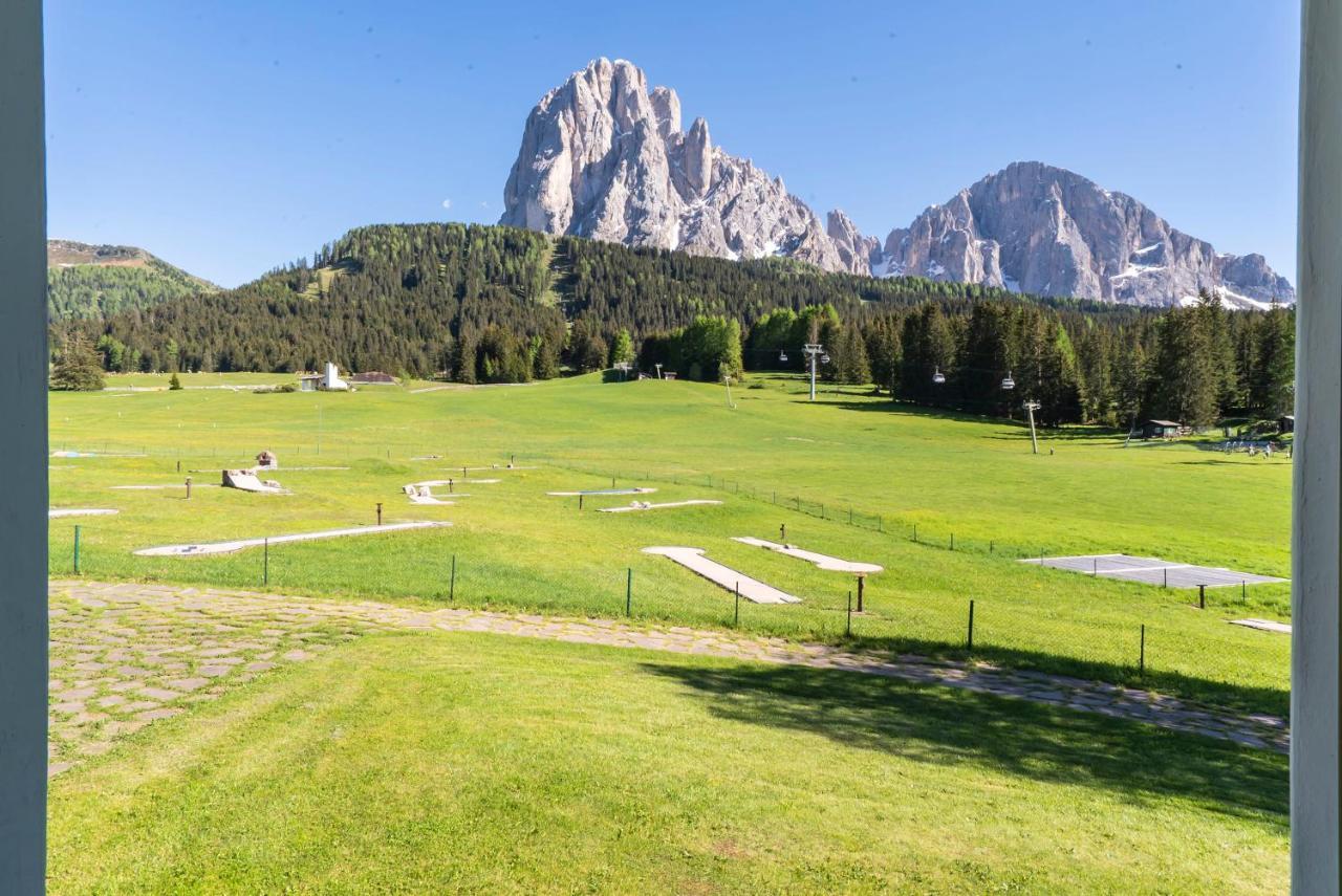 Villa Pana Santa Cristina Val Gardena Kültér fotó